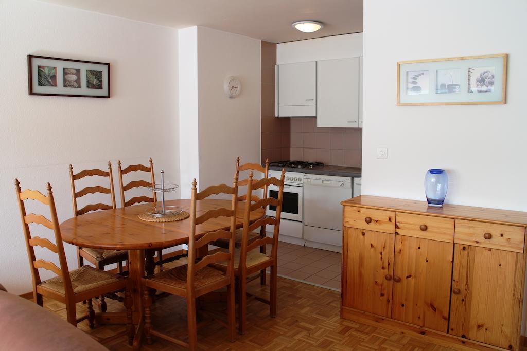 Residences Du Chamossaire Лезен Номер фото